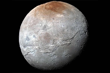 НАСА показало видео пролета New Horizons над Мордором на Хароне