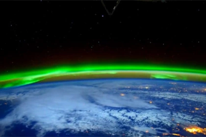 NASA показало снятое с МКС видео полярного сияния
