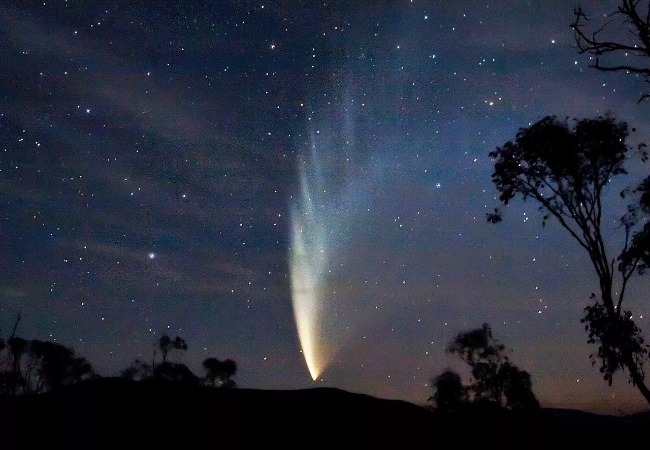 Учёные предложили распространять жизнь по Вселенной с помощью комет